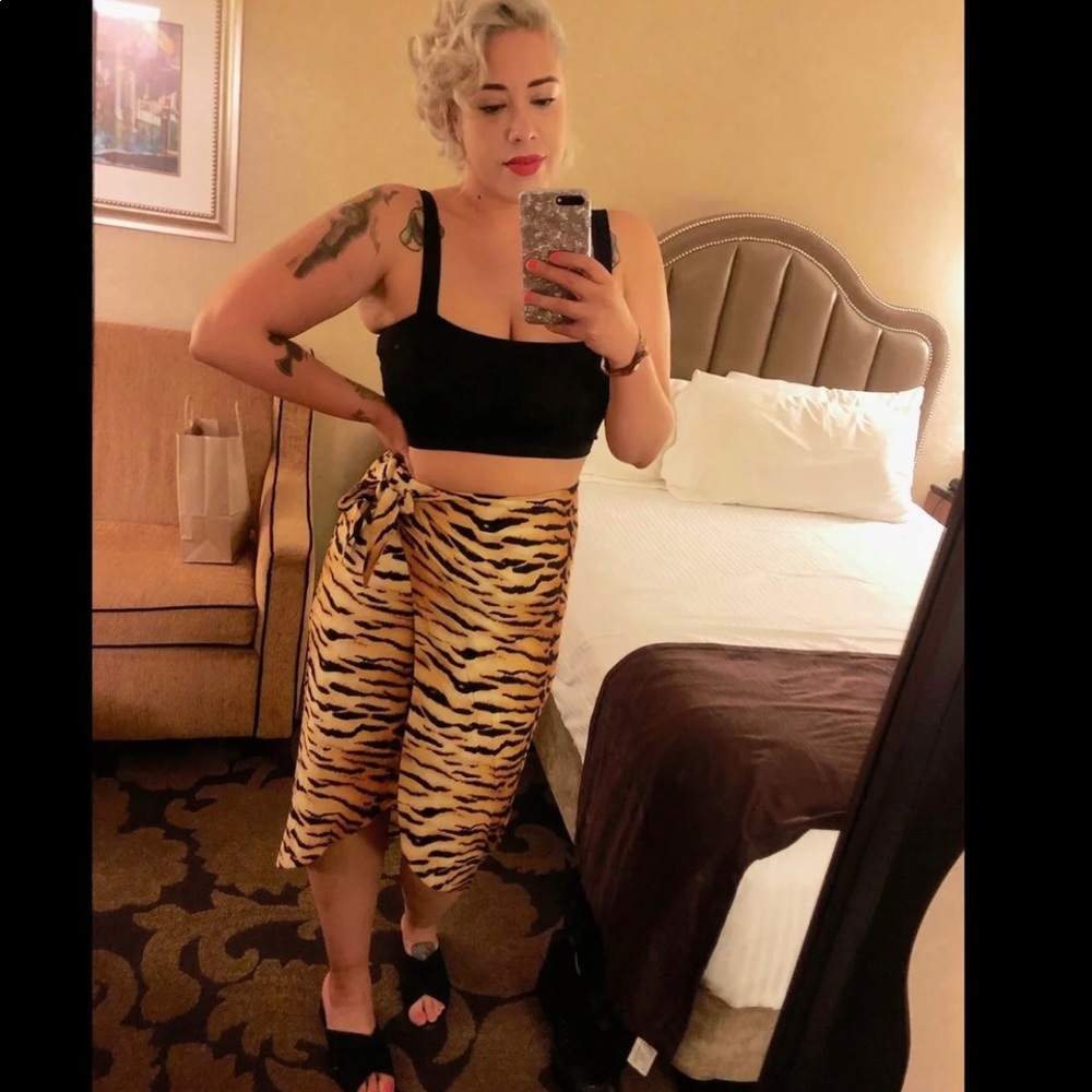 Mock wrap tiger print midi skirt